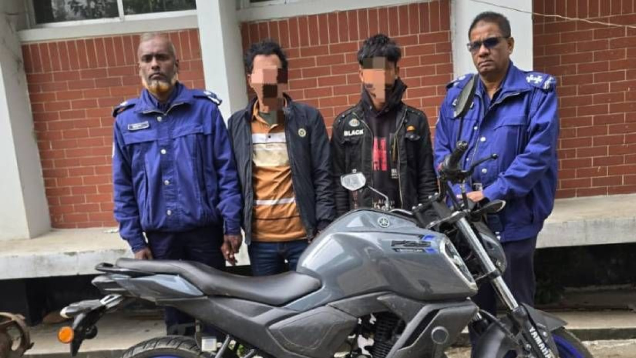 মোটরসাইকেলসহ গ্রেপ্তার দুজন