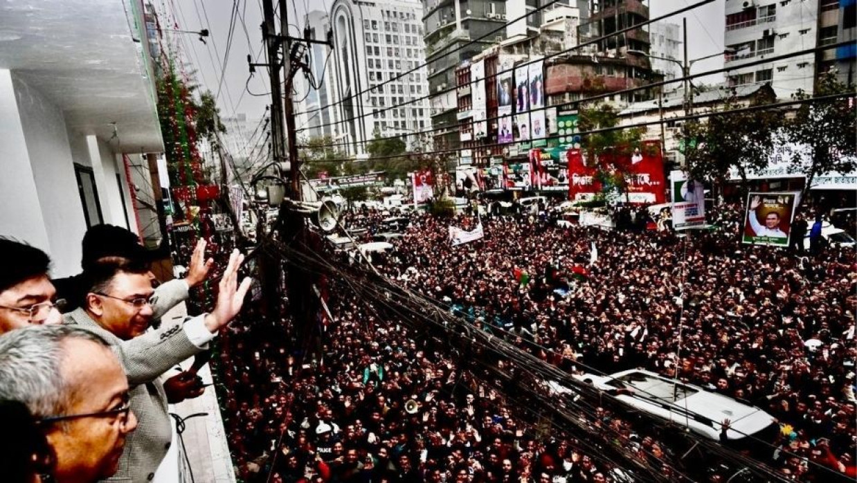 নয়াপল্টন কার্যালয়ে তারেক রহমান