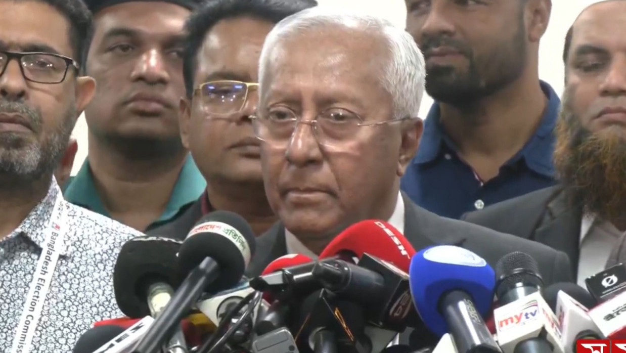 ইসি সচিব আখতার আহমেদ