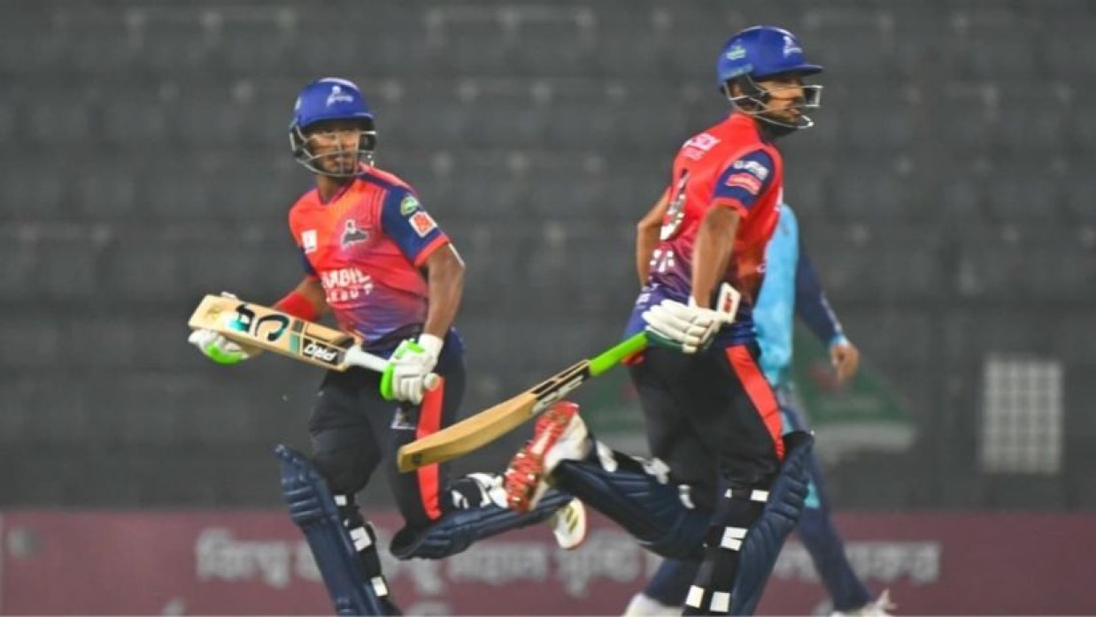 হ্যাটট্রিক হার নোয়াখালীর, টানা ২ জয়ে শীর্ষে রাজশাহী