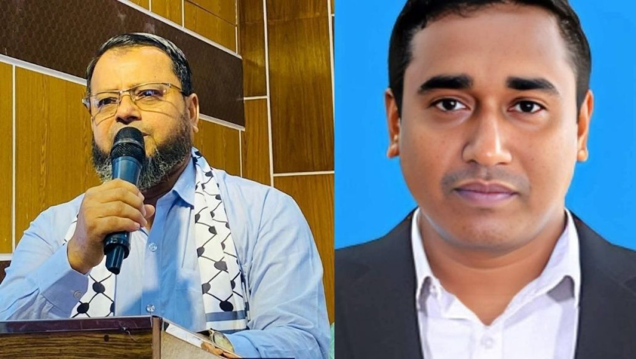 বাম থেকে সভাপতি আ. হ. ম. মোশতাকুর রহমান এবং সাধারণ সম্পাদক নির্বাচিত হয়েছেন সাইদুল ইসলাম পাবেল