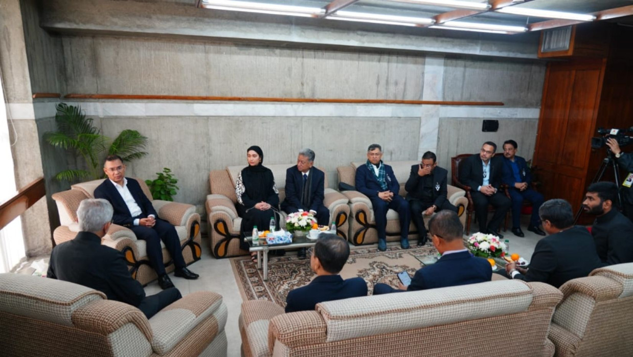 বিভিন্ন দেশের রাষ্ট্রদূতরা