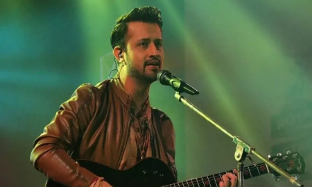 আতিফ আসলাম