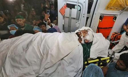 ওসমান হাদি জীবন-মৃত্যুর সন্ধিক্ষণে, সিঙ্গাপুরেই অপারেশনের অনুমতি