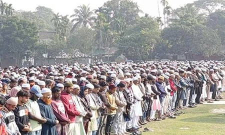 ময়মনসিংহের ঈশ্বরগঞ্জে খালেদা জিয়ার গায়েবানা জানাজায় মানুষের ঢল