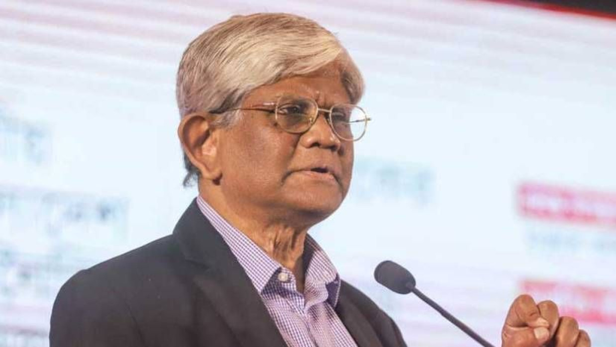 অর্থ উপদেষ্টা সালেহউদ্দিন আহমেদ