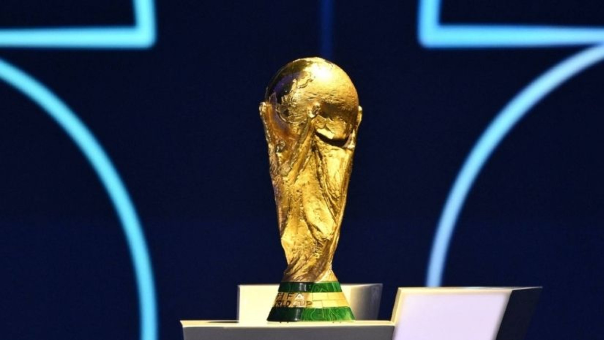 ফুটবল বিশ্বকাপ ট্রফি