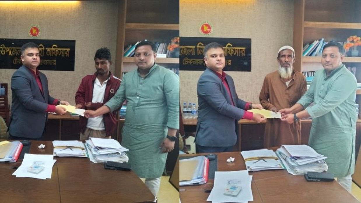 ক্ষতিগ্রস্ত পরিবারের পাশে দাঁড়িয়েছে জেলা প্রশাসন