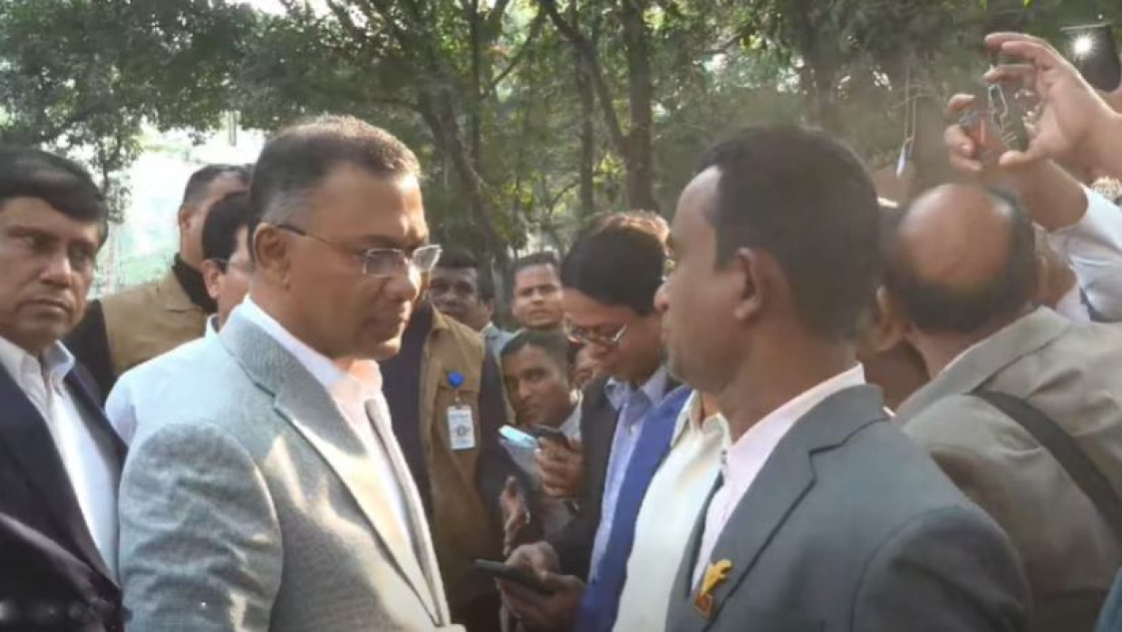 নিবন্ধনধারীদের কথা শুনছেন তারেক রহমান