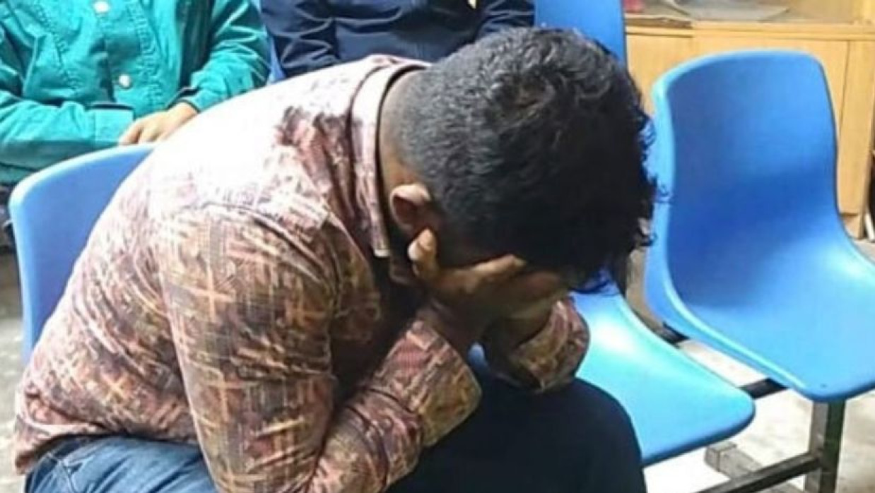 আটক করা শিক্ষার্থী