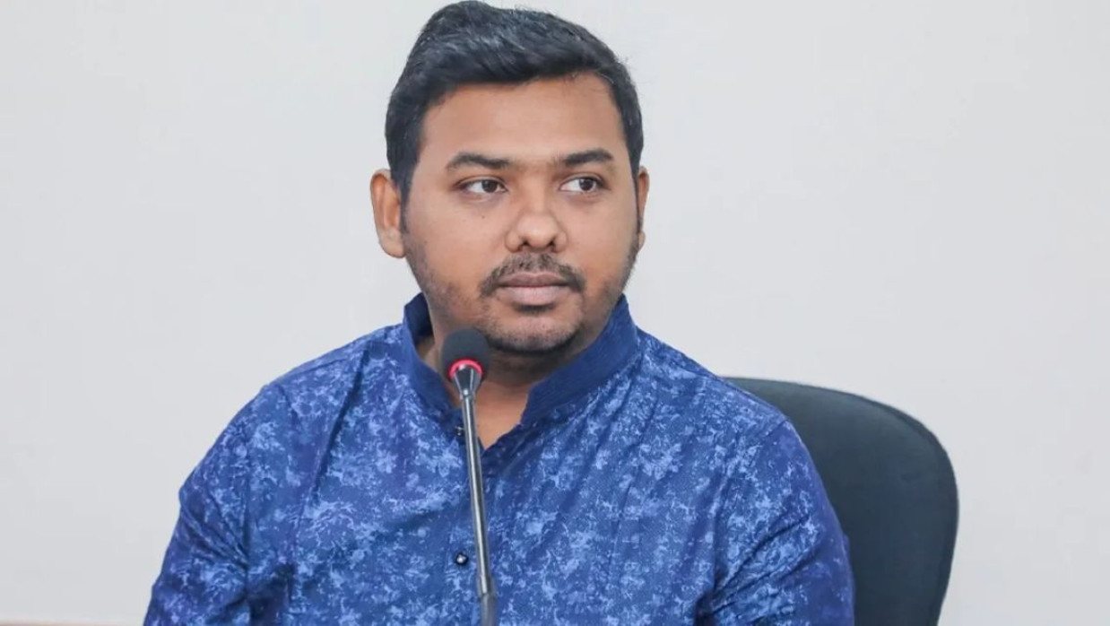 সরোয়ার তুষার