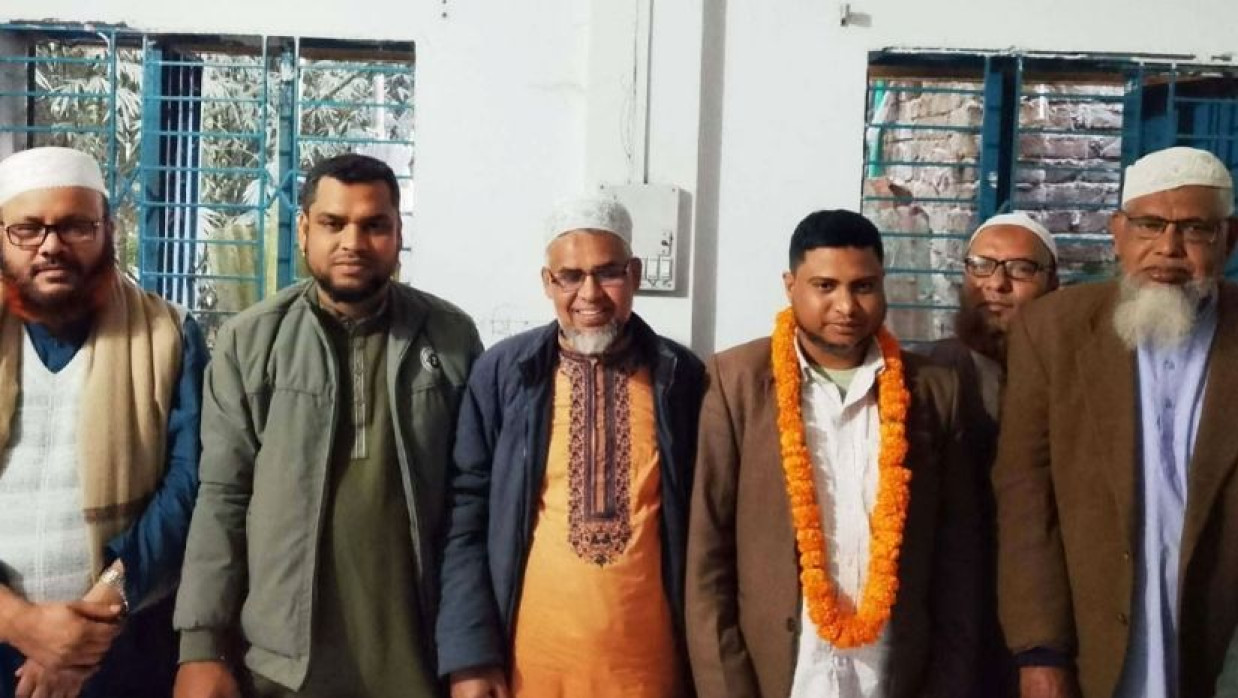 এবি পার্টি ছেড়ে জামায়াতে যোগ দিলেন এমপি প্রার্থী লিপসন