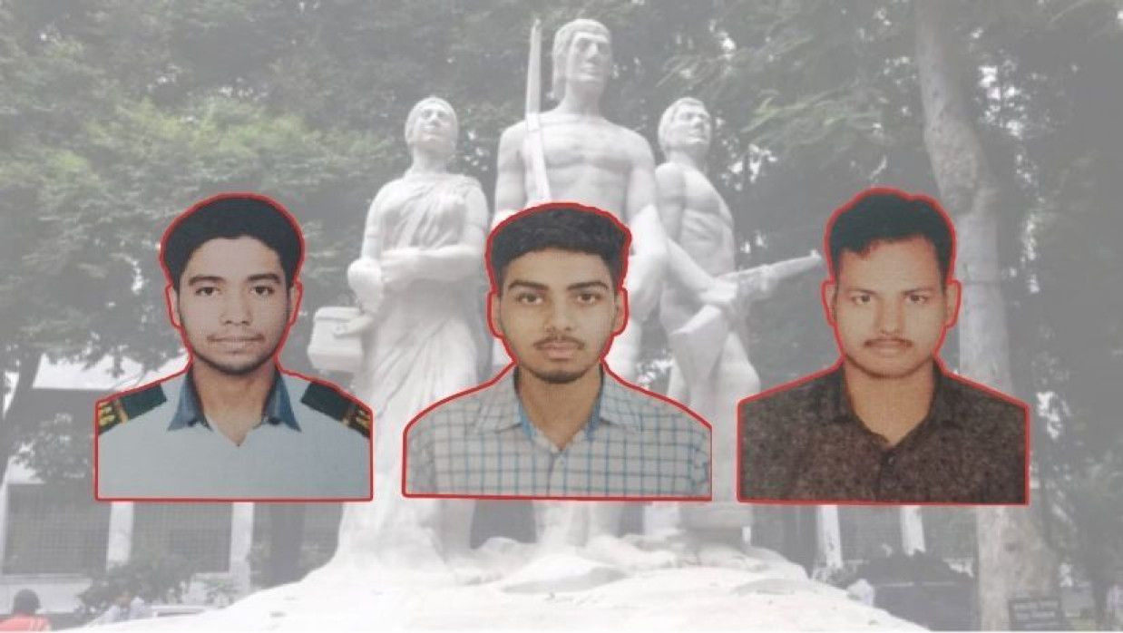 রাফি, শাহারিয়ার ও রেহান (বাম দিক থেকে) 