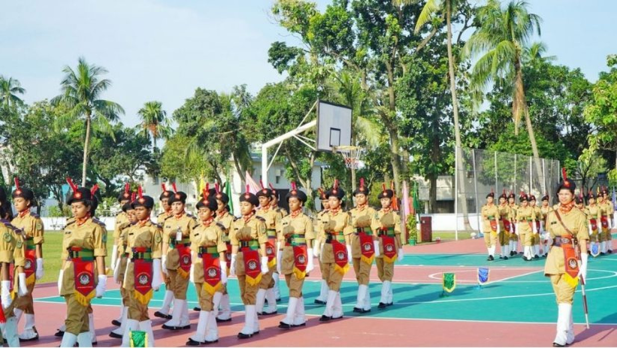  ময়মনসিংহ ক্যাডেট কলেজের শিক্ষার্থীরা