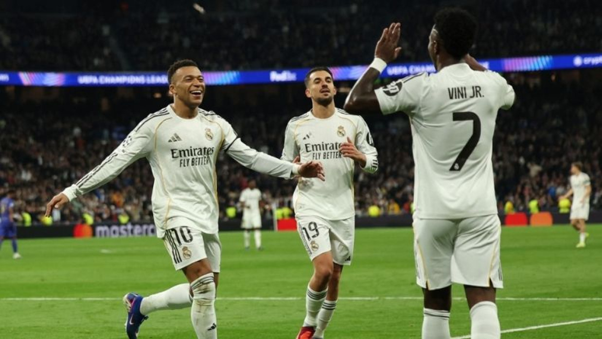 রিয়াল মাদ্রিদ দল