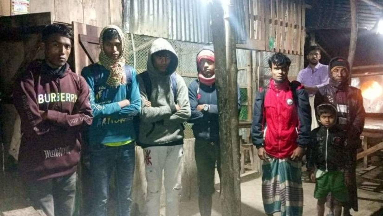 আটক রোহিঙ্গারা