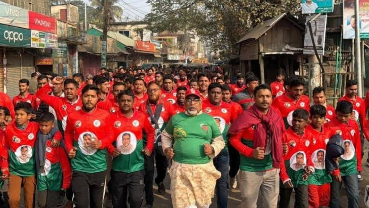 ‘লেটস রান উইথ প্রিন্স’ ম্যারাথনে ৪ শতাধিক তরুণ ক্রিকেটার, ফুটবলার, স্বেচ্ছাসেবী ও সাংস্কৃতিক কর্মী অংশ নেন