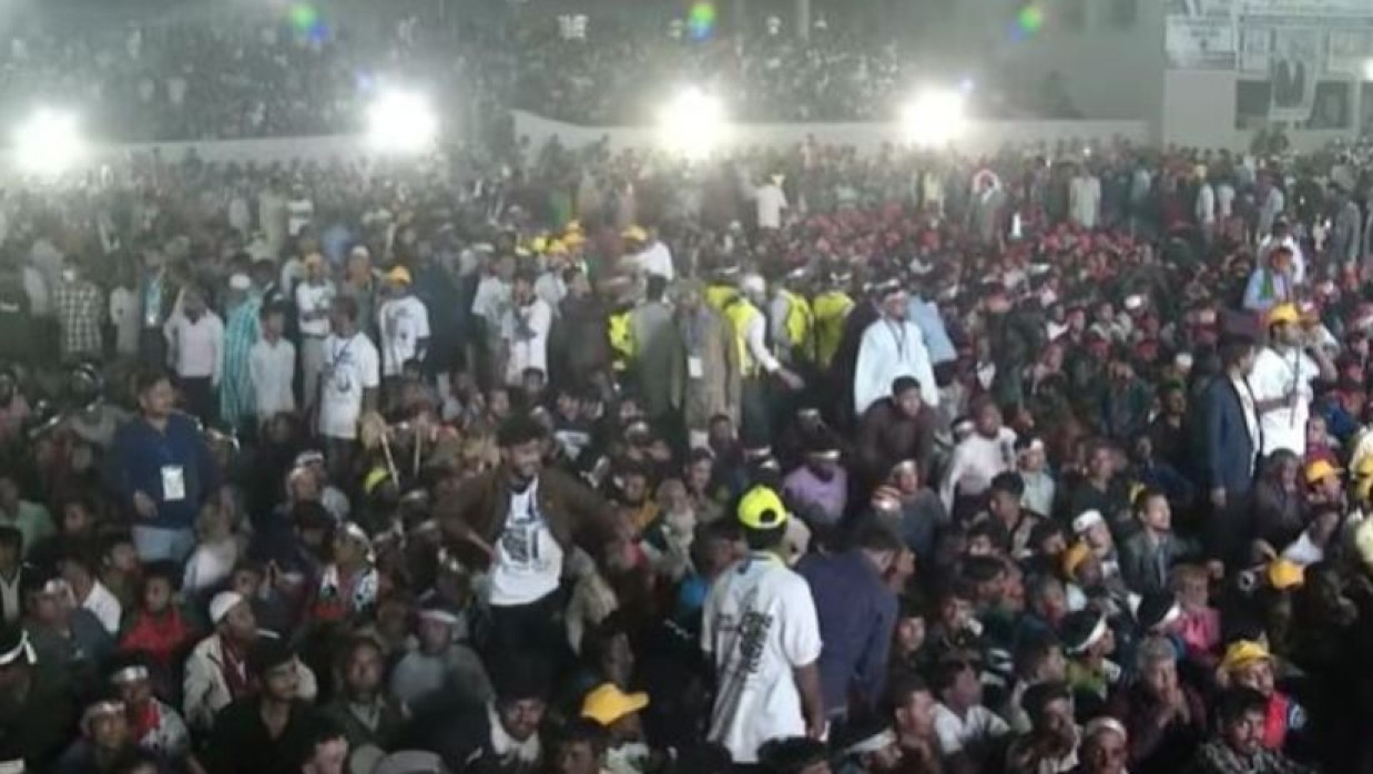 রাজধানীর ভাষানটেকে বিএনপির জনসভা শুরু হয়েছে