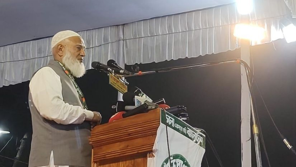 রংপুরে পাবলিক লাইব্রেরি মাঠে নির্বাচনী সমাবেশে জামায়াত আমির ডা. শফিকুর রহমান