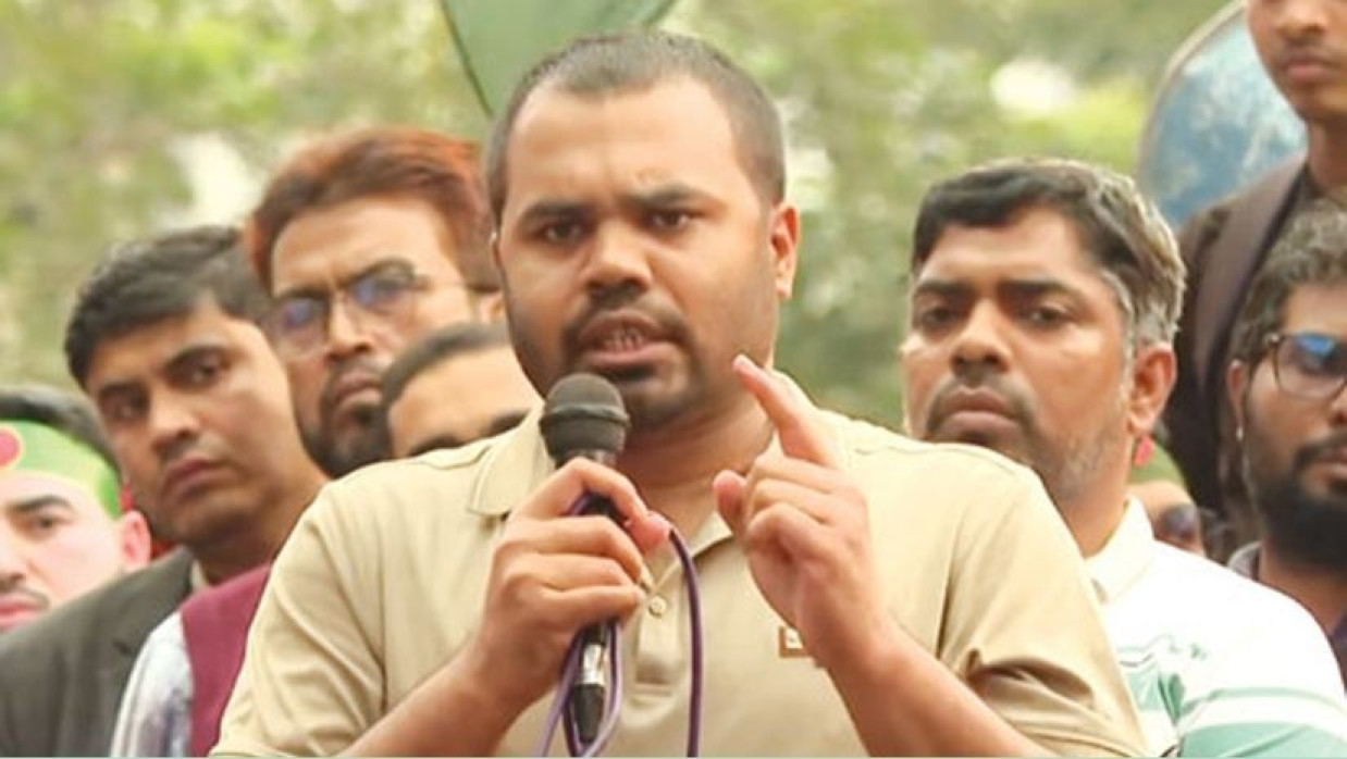 শহীদ শরীফ ওসমান বিন হাদির মেজ ভাই শরীফ ওমর বিন হাদি