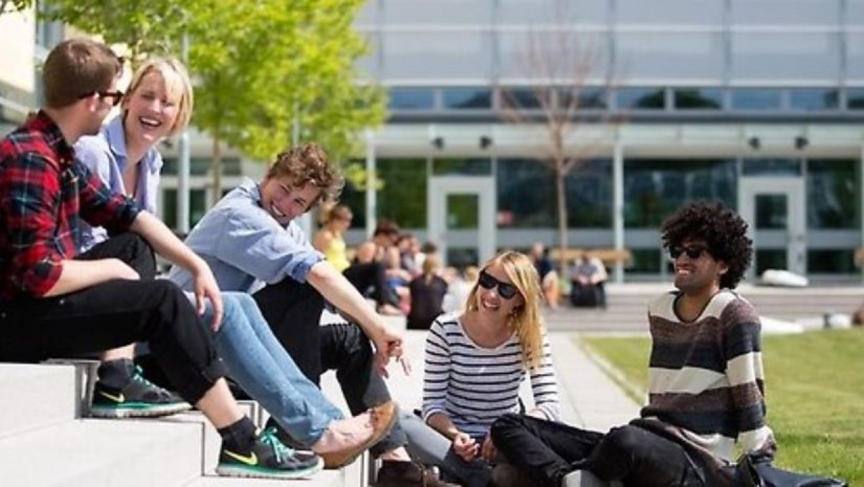 সুইডেনে স্কলারশিপে স্নাতক-স্নাতকোত্তরে পড়াশোনা করতে চাইলে আবেদন করুন দ্রুতই