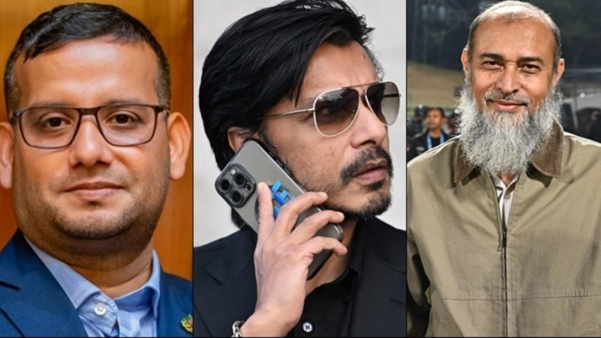 মোখলেসুর রহমান শামীম, ইশতিয়াক সাদেক ও এম নাজমুল ইসলাম (বাঁ থেকে)