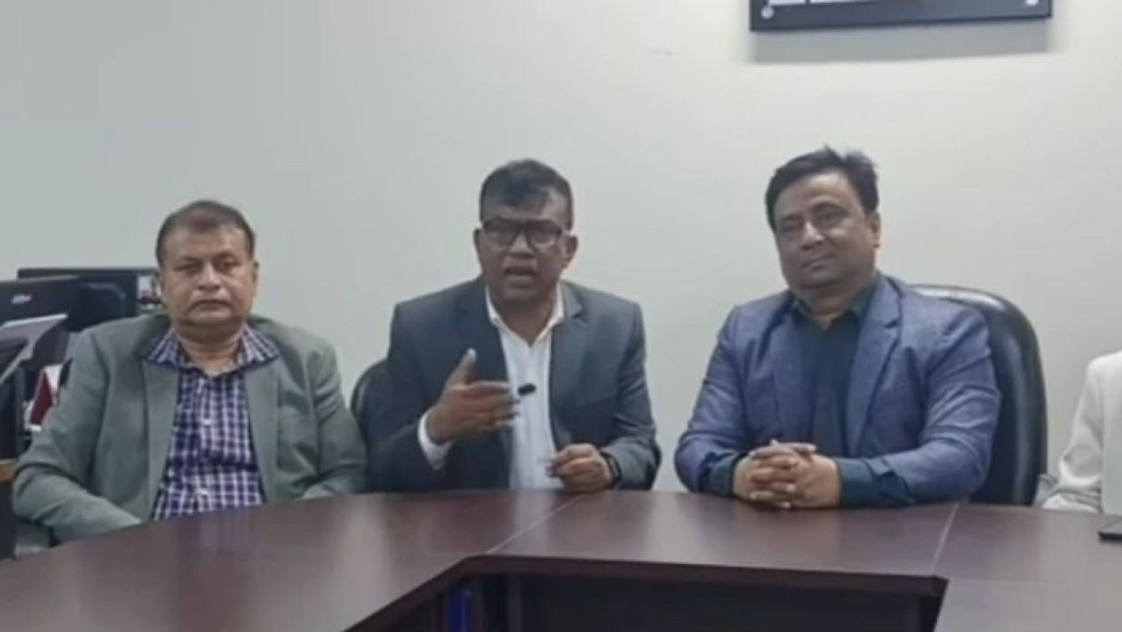 হাবিবুল্লাহ বাহার কলেজের পিঠা উৎসবে কেউই আমন্ত্রিত ছিলেন না: কর্তৃপক্ষ