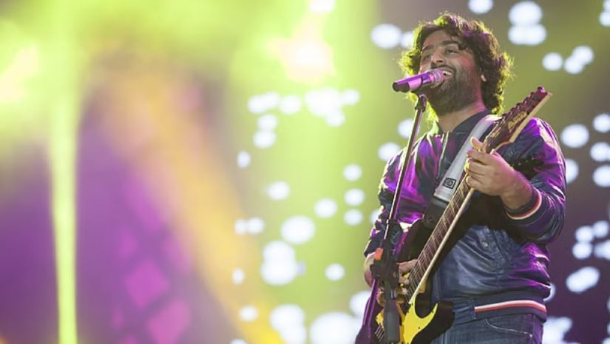 প্লেব্যাক সিঙ্গার হিসেবে আর গাইবেন না অরিজিৎ সিং