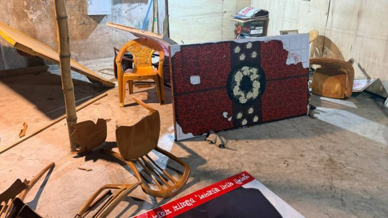 চট্টগ্রামে নির্বাচনী প্রচারে বিএনপি-জামায়াত সংঘর্ষ, আহত ৭