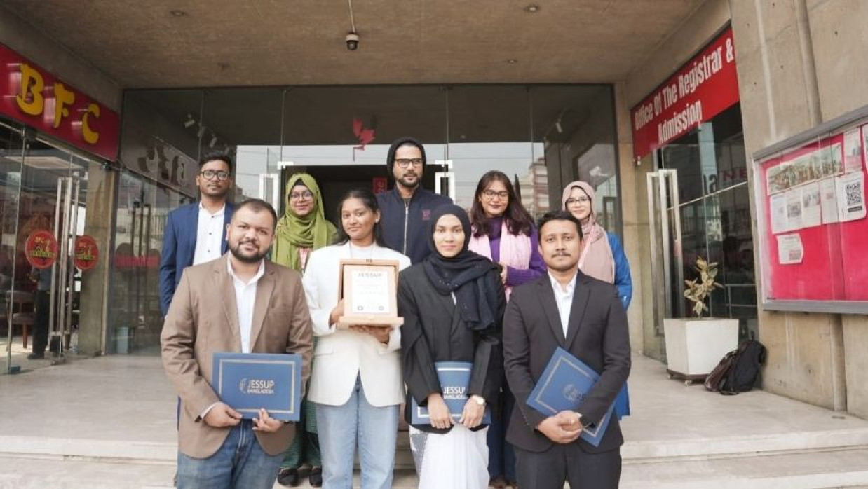 ফিলিপ সি. জেসাপ আন্তর্জাতিক মুট কোর্টে টানা দ্বিতীয়বার সেরা ৮-এ কানাডিয়ান ইউনিভার্সিটি 