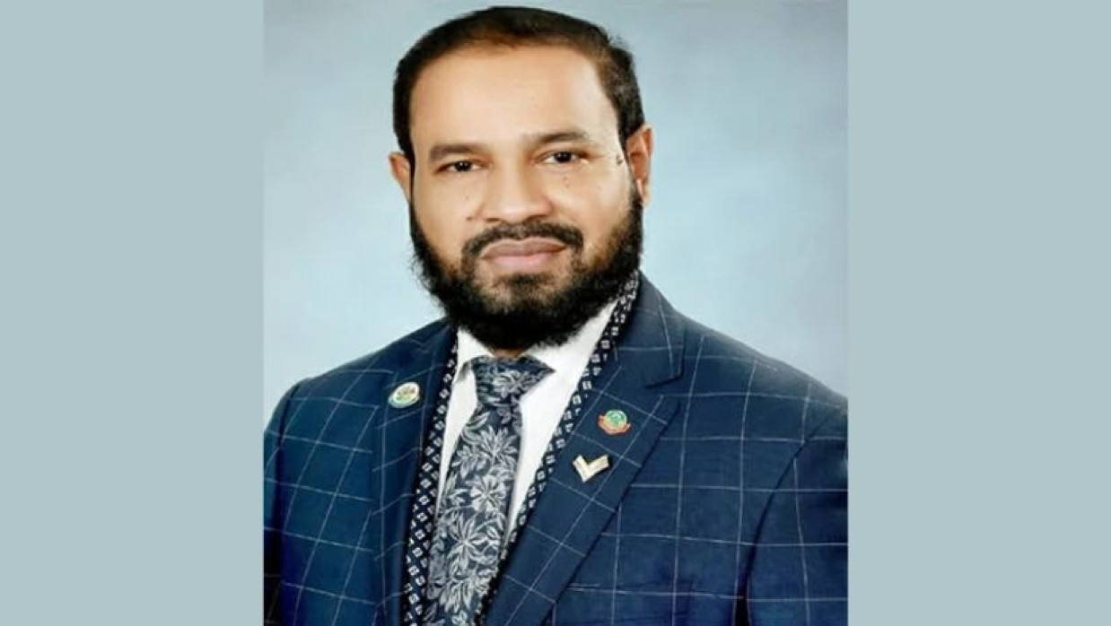 জামায়াত নেতাকে সমর্থন দিয়ে সরে দাঁড়ালেন ১১ দলের প্রার্থী!