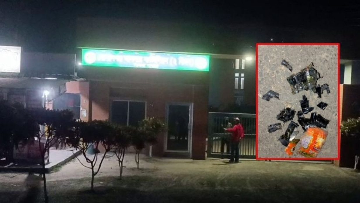 আনসার ব্যাটালিয়ন অফিস কমপাউন্ডে ককটেল বিস্ফোরণ