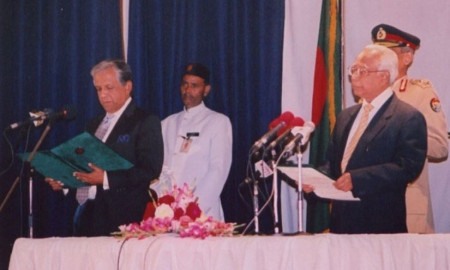 আজ ঘটনাবহুল সেই ওয়ান-ইলেভেন, ১৯ বছর আগে এই দিনে কী ঘটেছিল