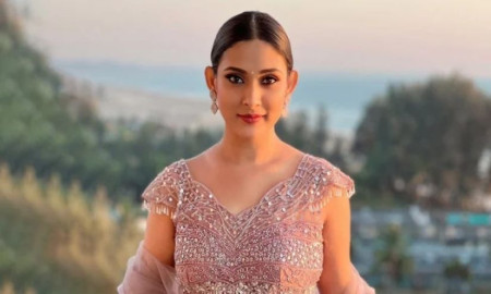 হুমকি-ধমকি মামলায় অব্যাহতি পেলেন অভিনেত্রী মেহজাবীন