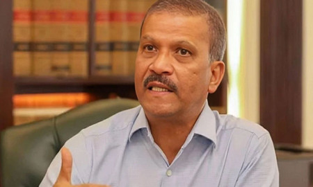 প্রবাসীদের সুসংবাদ দিলেন আসিফ নজরুল