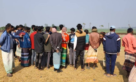 পাবনায় চোর সন্দেহে গণপিটুনিতে যুবক নিহত