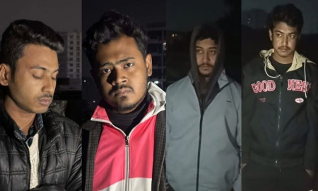 ঢাবিতে হলের ছাদে গাঁজা সেবনের সময় ছাত্রদলকর্মীসহ আটক ৪