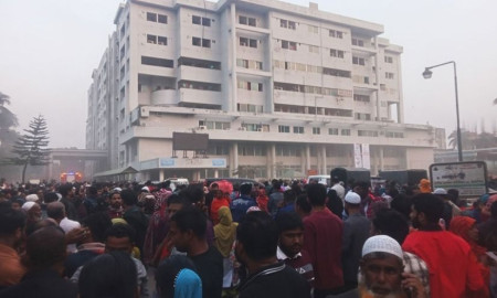 ময়মনসিংহ মেডিকেল কলেজ হাসপাতালে আগুন