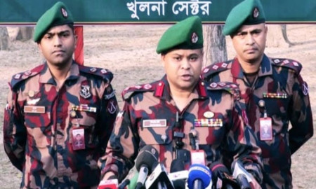 যশোর সীমান্তে গত বছর অভিযানে ৩৭৭ কোটি টাকার চোরাচালান জব্দ