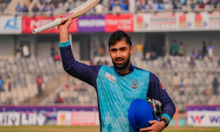 নবিপুত্রের সেঞ্চুরিতে শেষ ম্যাচে বিশাল পুঁজি নোয়াখালীর