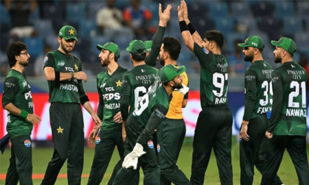 বিশ্বকাপ খেলবে কিনা, ভাবছে পাকিস্তানও?