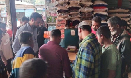 হবিগঞ্জে সরকার নির্ধারিত দামের বাইরে গ্যাস বিক্রি, ডিস্ট্রিবিউটরকে জরিমানা