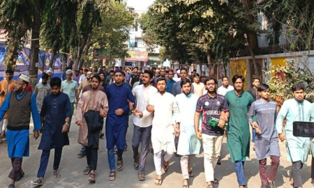 হাদির হত্যার বিচারের দাবিতে তিতুমীরে বিক্ষোভ মিছিল