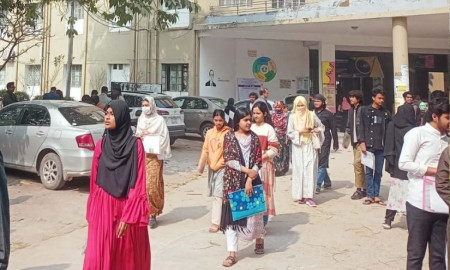 রাবির ‘বি’ ইউনিটের ভর্তি পরীক্ষা শেষ, প্রশ্ন দেখুন