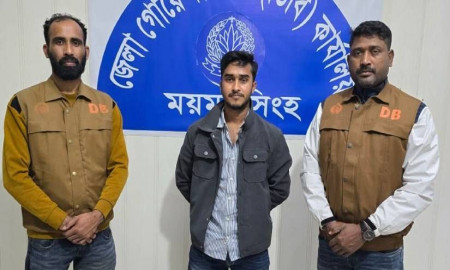 স্লোগান দিয়ে জনতাকে উসকে দেওয়া রাজিব গ্রেপ্তার