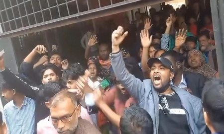 আদালত চত্বরে জয় বাংলা স্লোগান, গ্রেপ্তার ৫