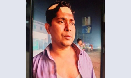 চাঁদাবাজির প্রতিবাদ করায় হামলা, ক্র্যাবের ১০ সাংবাদিক আহত