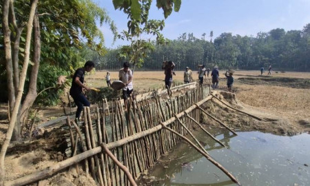 রাধামর ছড়ার স্থায়ী বাঁধের অপেক্ষায় খাগড়াছড়ির ১৮০ পরিবার
