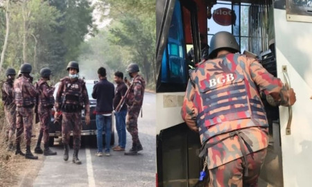 গোপালগঞ্জে আইনশৃঙ্খলা পরিস্থিতি নিয়ন্ত্রণে ৮ প্লাটুন বিজিবি মোতায়েন