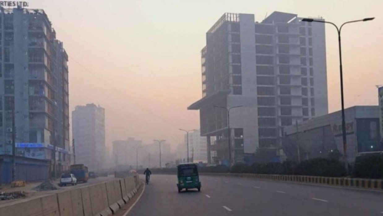 ঢাকায় আজ বাড়তে পারে দিনের তাপমাত্রা